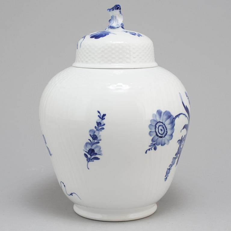 A second half of the 20th century 'Blå Blomst' lidded vase by Royal Copenhagen, Denmark.