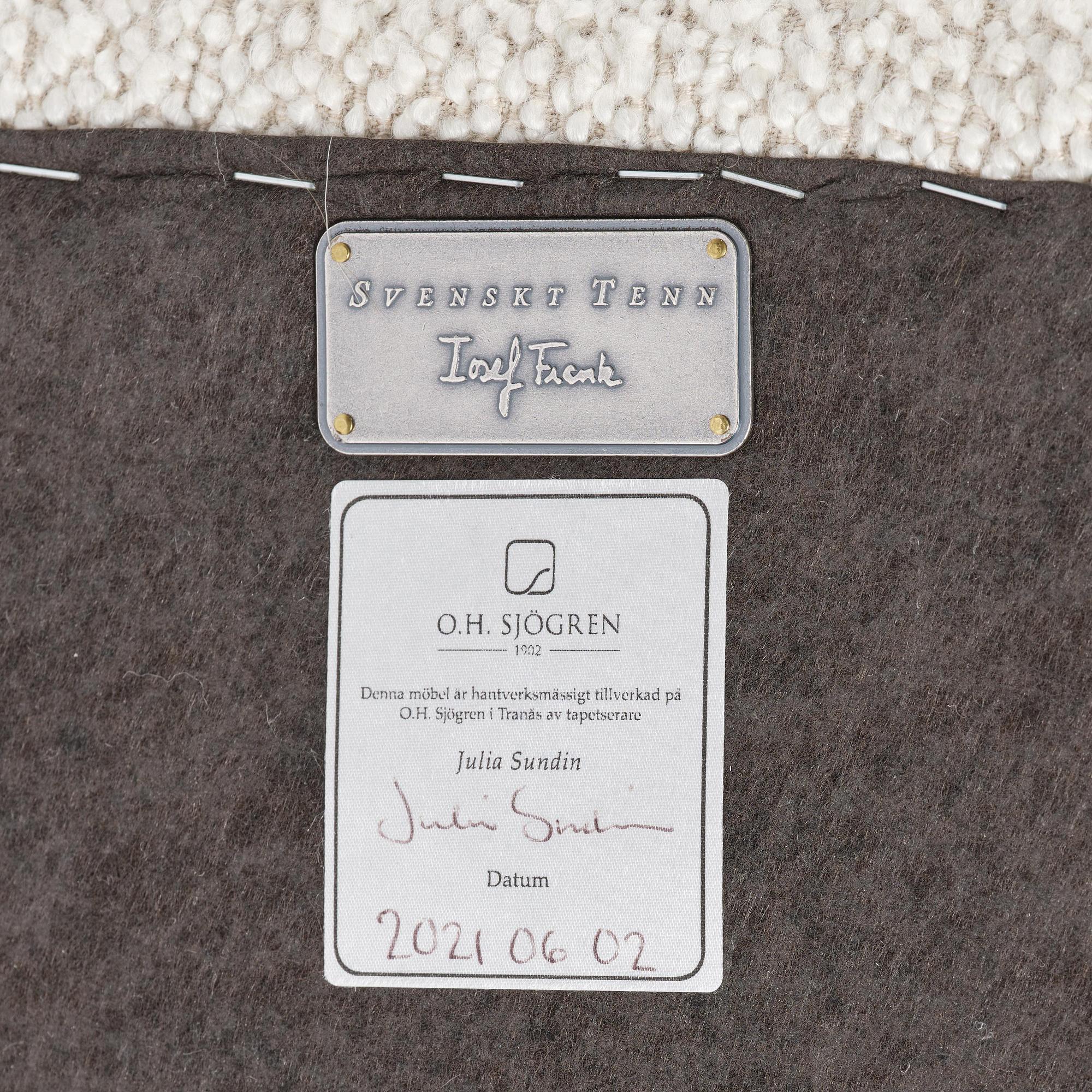 Josef Frank, a daybed model "Couch 775", Firma Svensk Tenn, 2021.