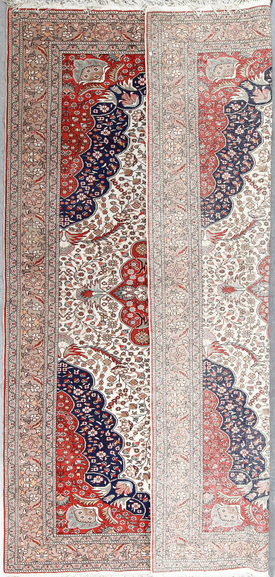 MATTA, möjligen Turkiet Kayseri ca 300x200 cm.