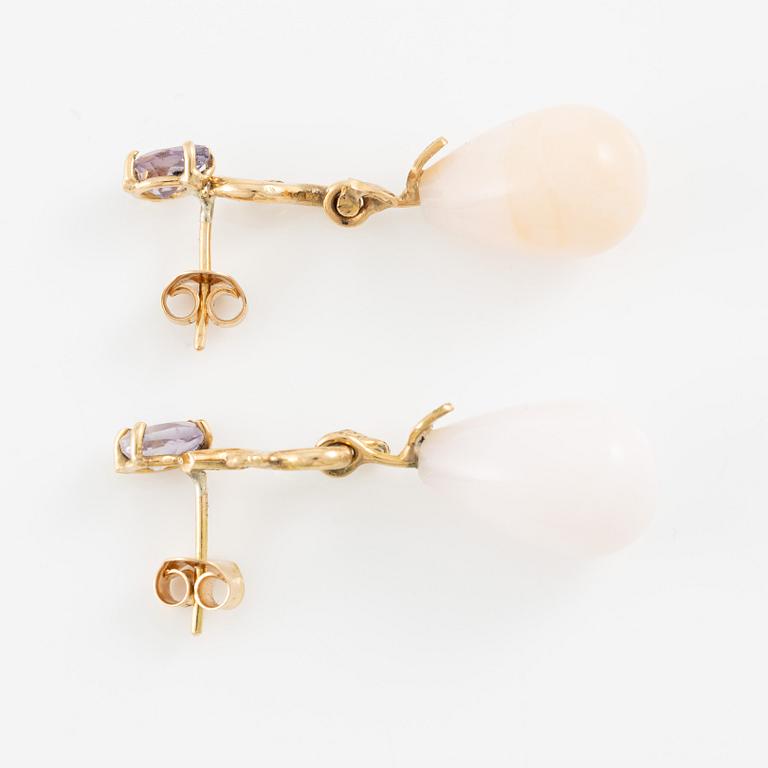 Earrings, Mandelstam, 18K gold with pink opals, amethysts, and brilliant-cut diamonds.