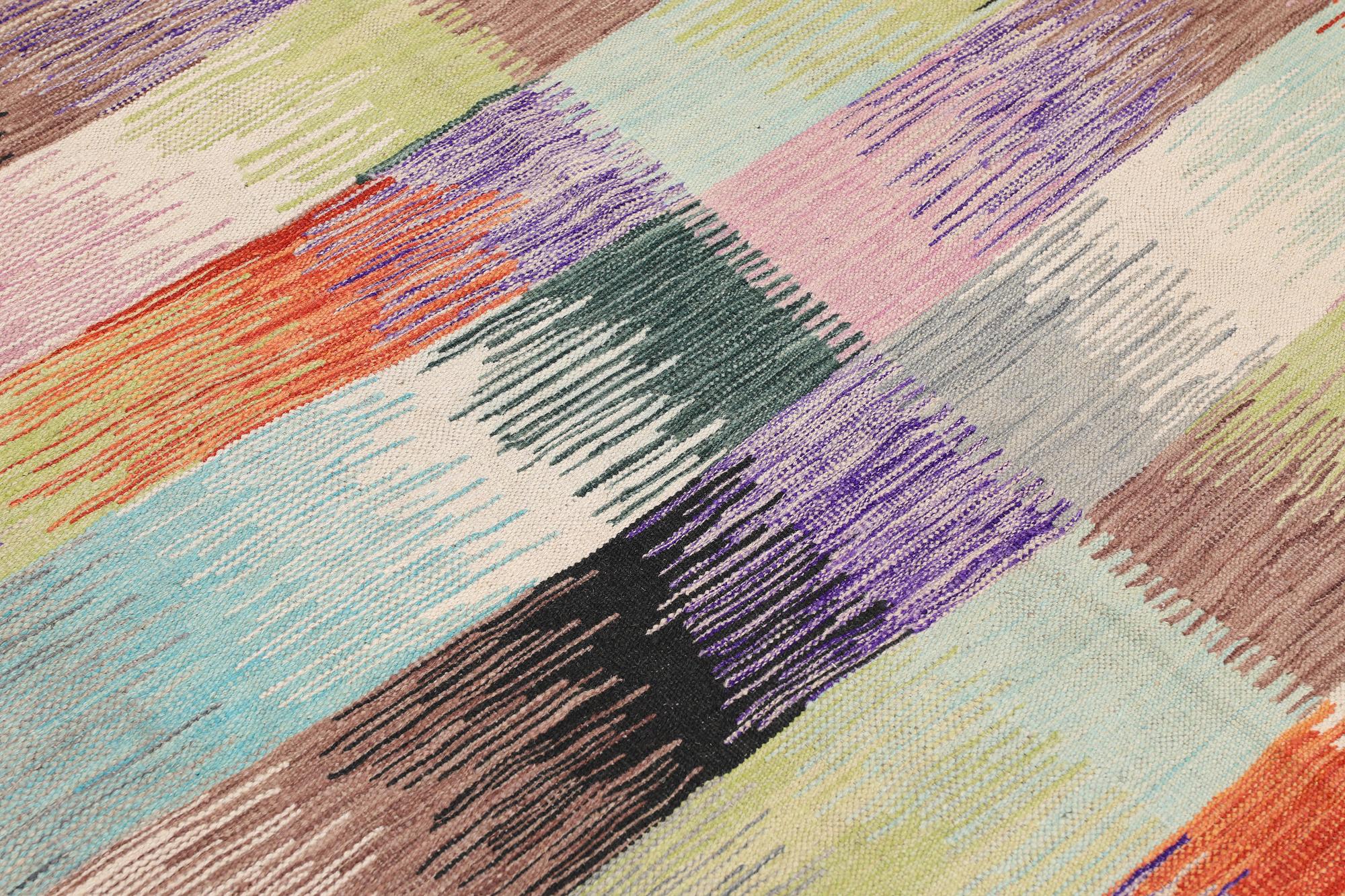 Matta, Kelim, modern design, ca 242 x 172 cm.