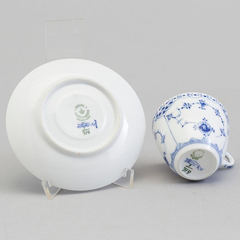 A COFFEE-SERVICE, 19 parts (12+6+1), porcelain, Royal Copenhagen, Denmark.