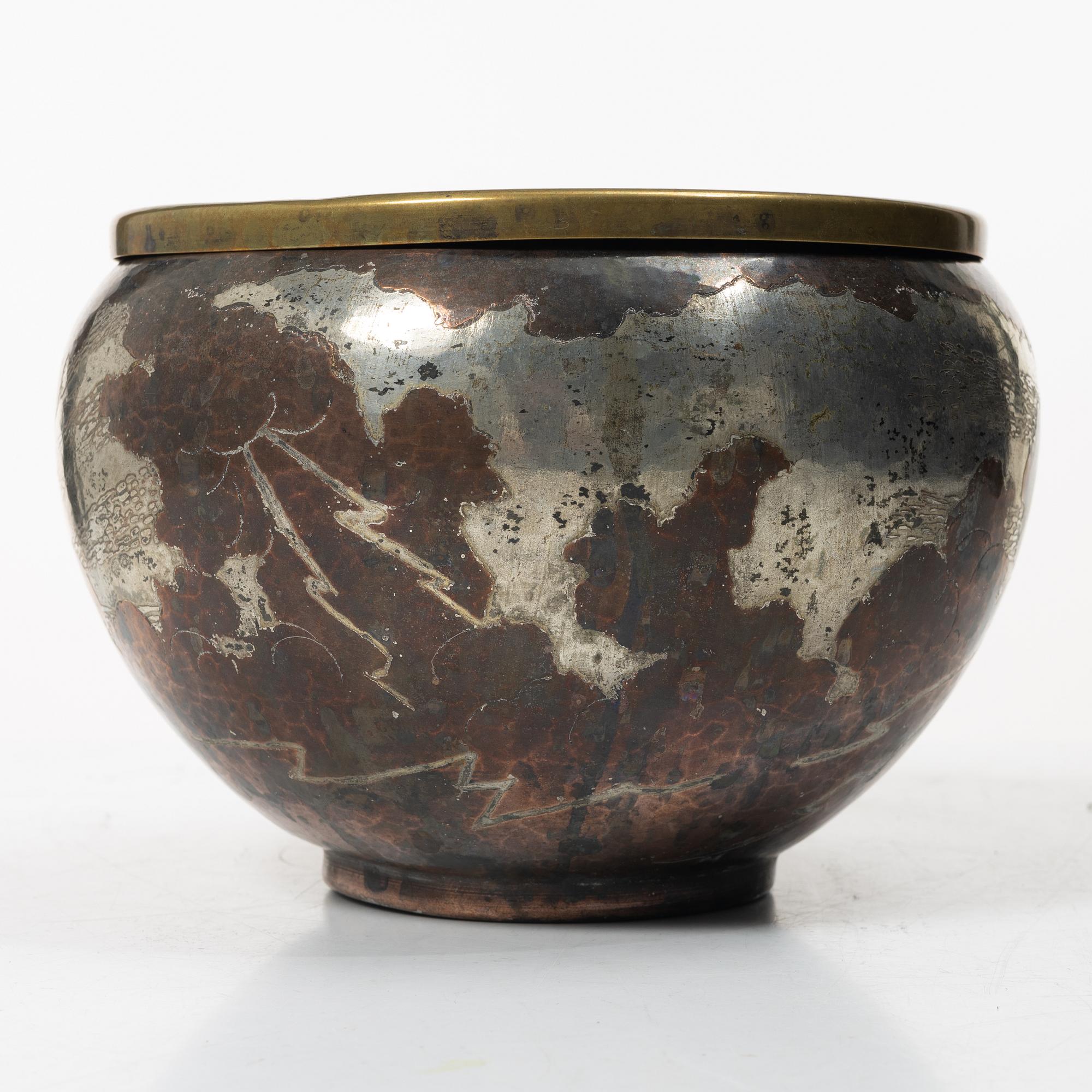 Carl Hjalmar Norrström, pot cover, Eskilstuna 1903.