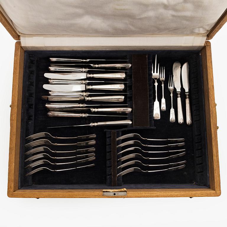 A 67-piece set of silver cutlery, sea shell decor, Finnish manufacturers, 1917-1962.