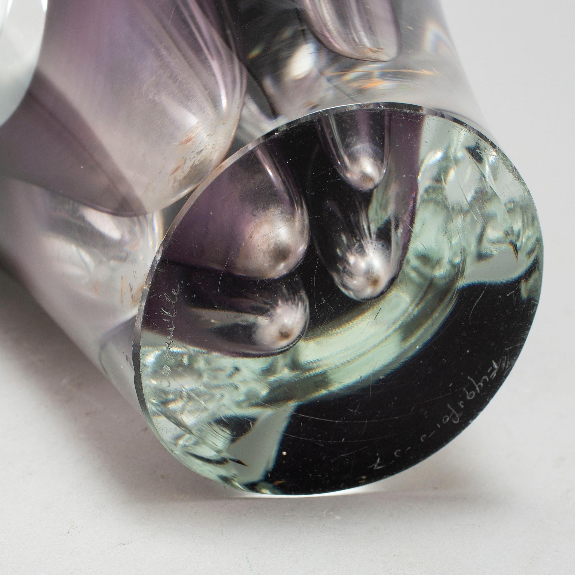 PAUL KEDELV, vase/skulptur, glas, "Coquille", Flygsfors, 1957.