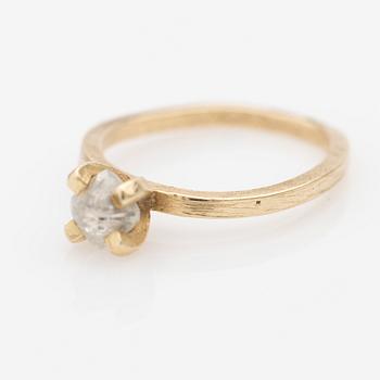 Ring, 14k gold with uncut diamond.
