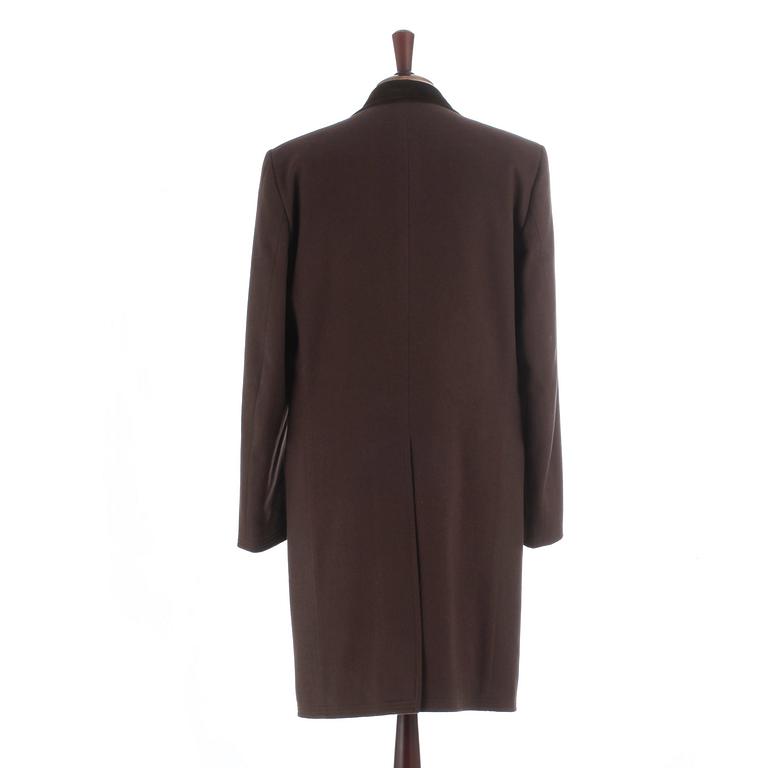 PARK HOUSE, a brown wool and cashmere coat / covert coat, size 50.