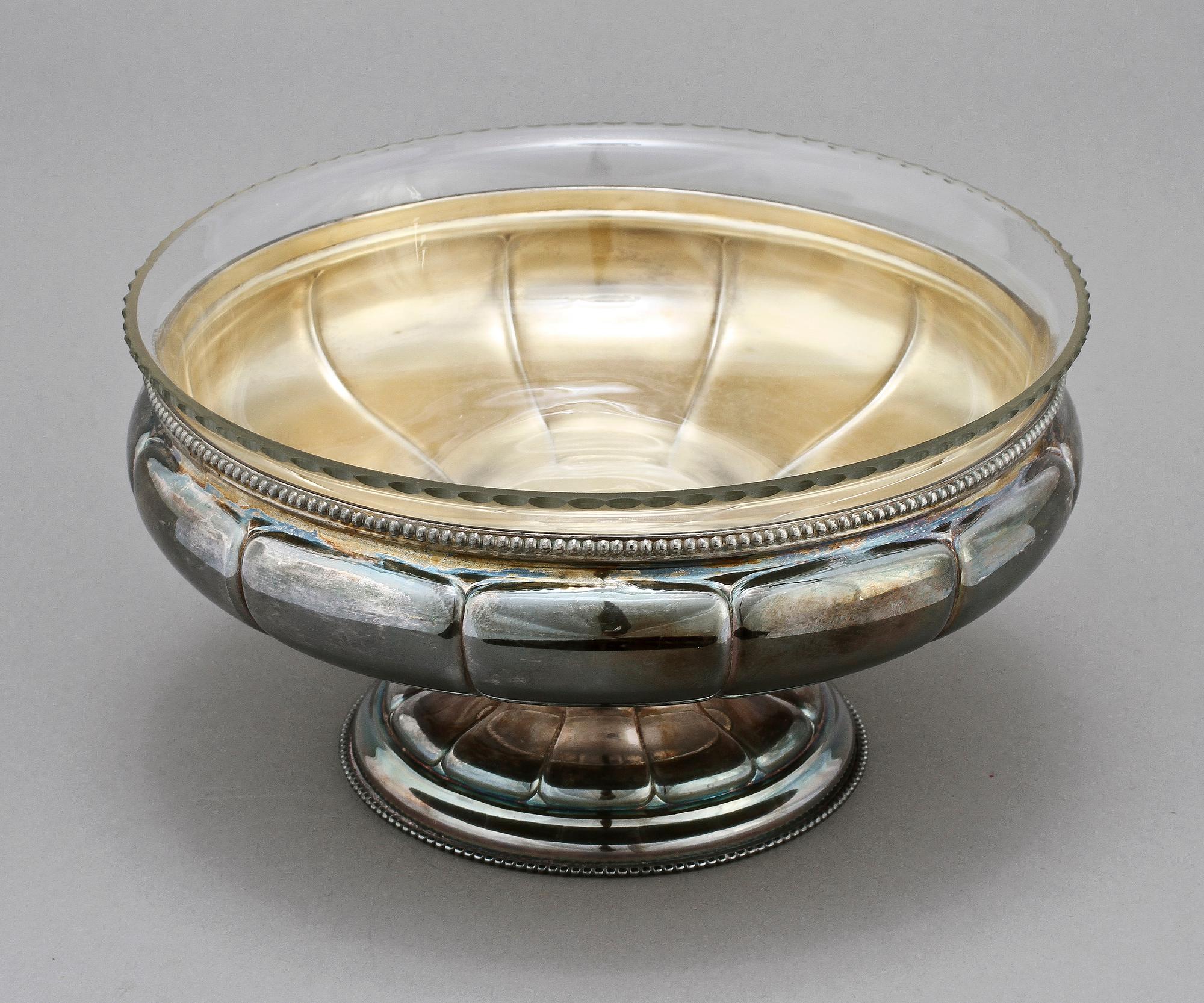 SKÅL med GLASINSATS, silver, svensk importstämpel, 1921.