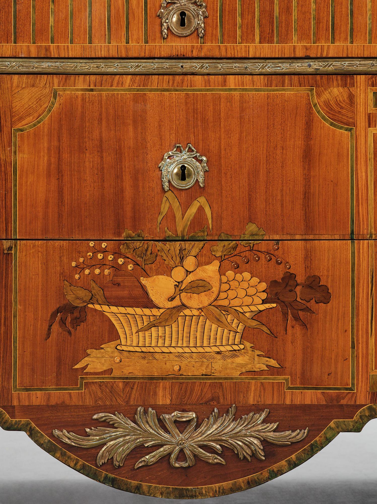 A Gustavian marquetry commode by G. Foltiern (master in Stockohlm 1771-1804).