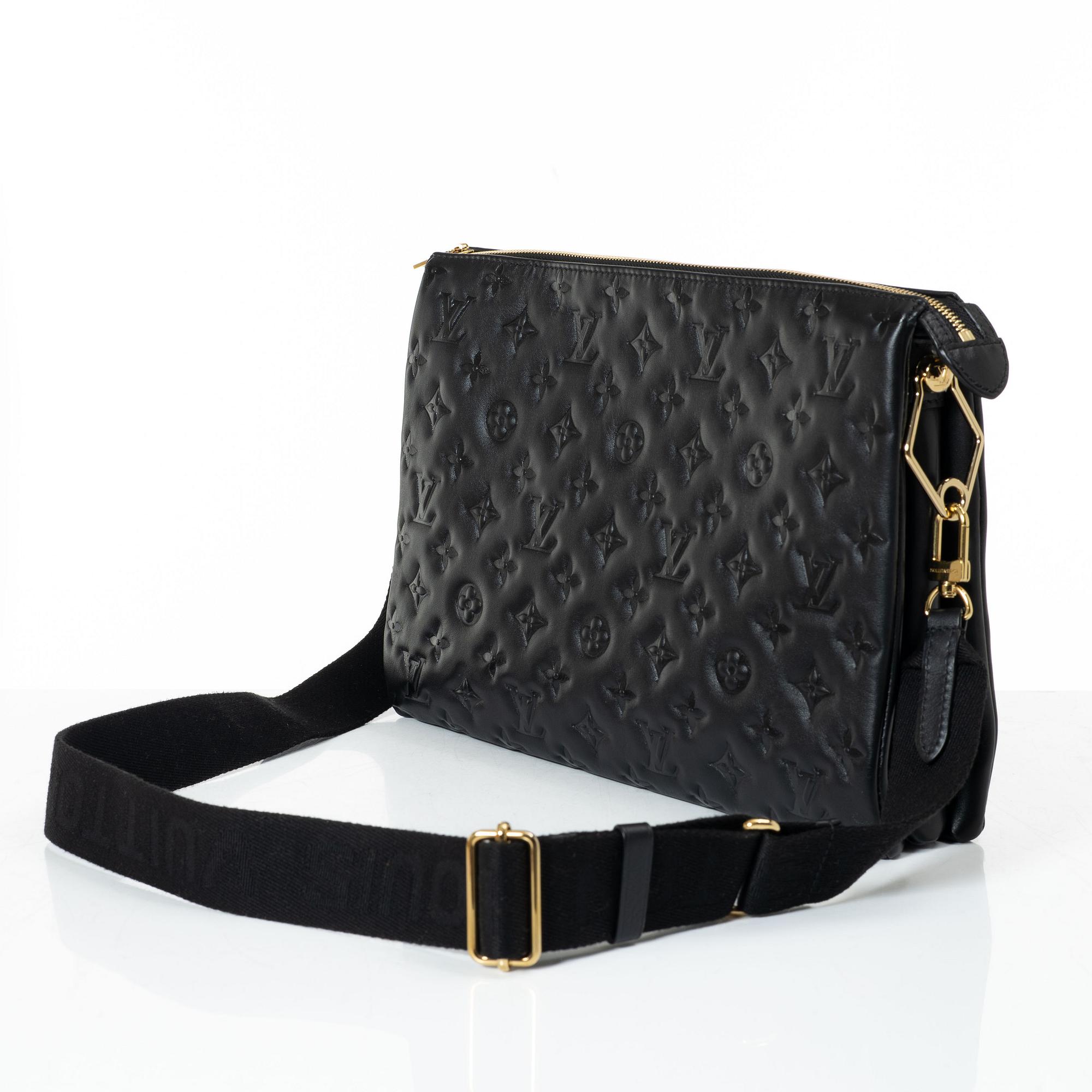 Louis Vuitton, väska, "Coussin MM" 2021.
