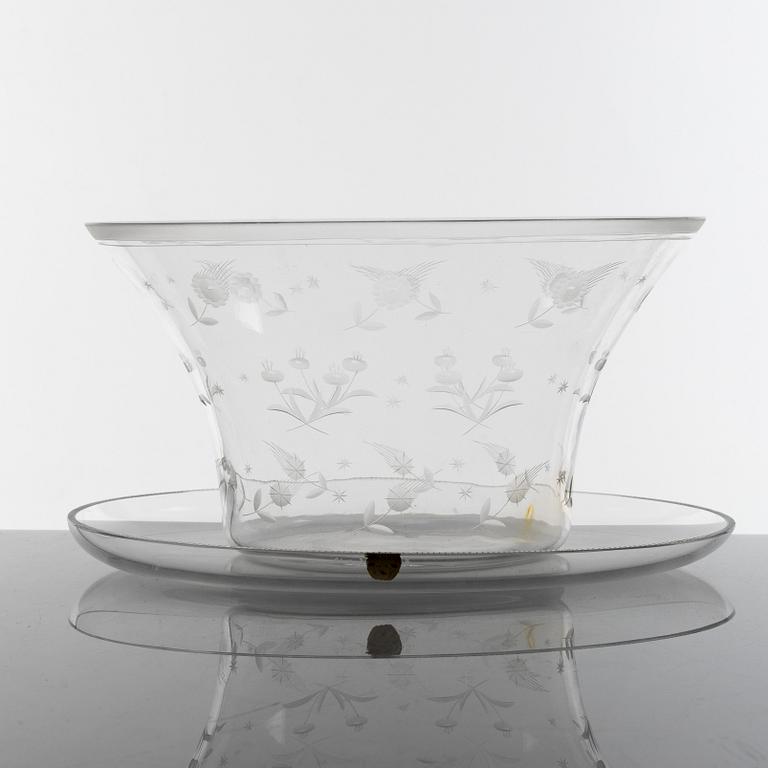 Edward Hald, an angraved glass bowl and plate, Orrefors, Sweden, model H932 and H348.