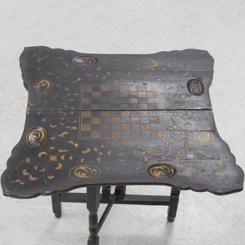 A Chinoiseries games table, 18th/19th century.