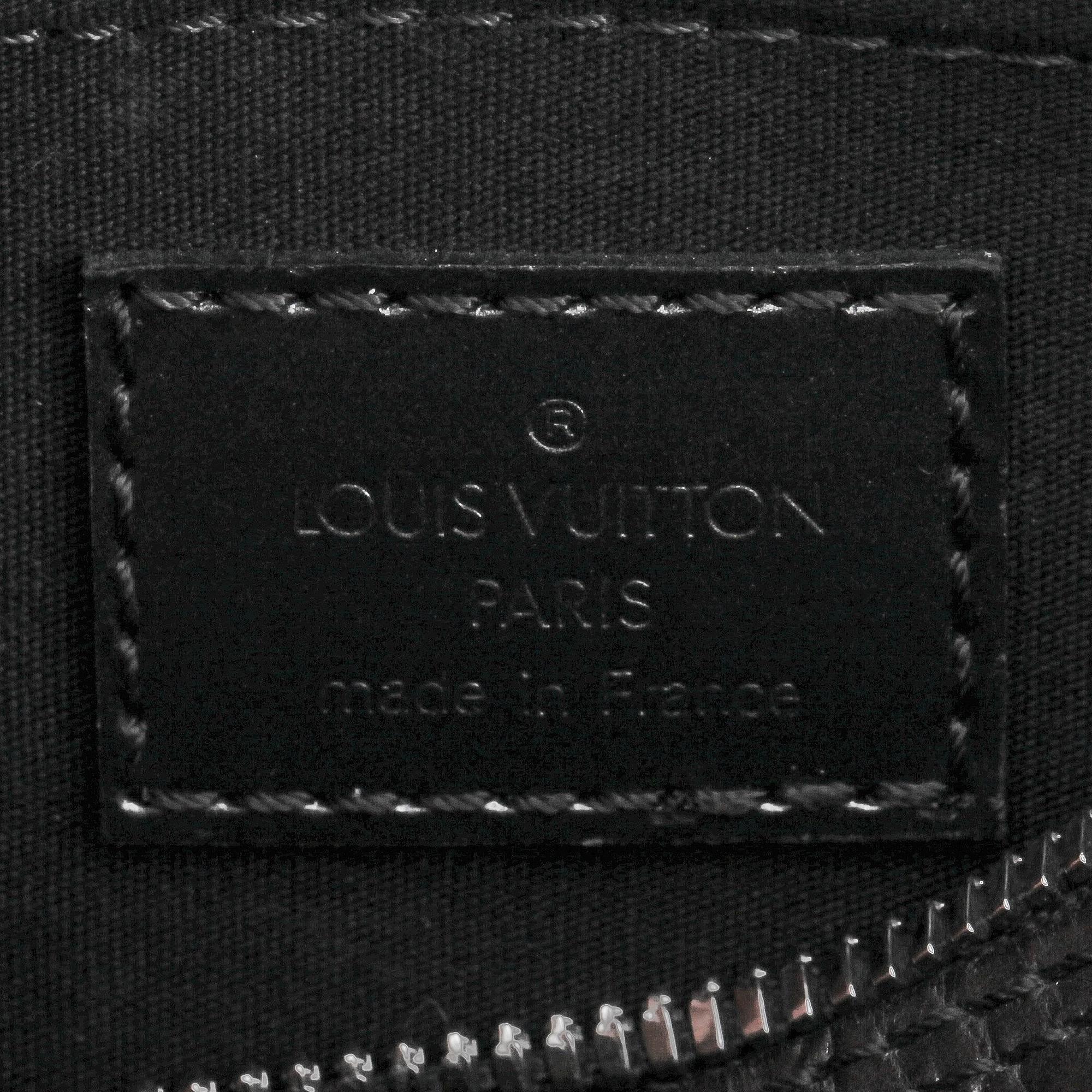 VÄSKA, Louis Vuitton, "Mat Shelton".