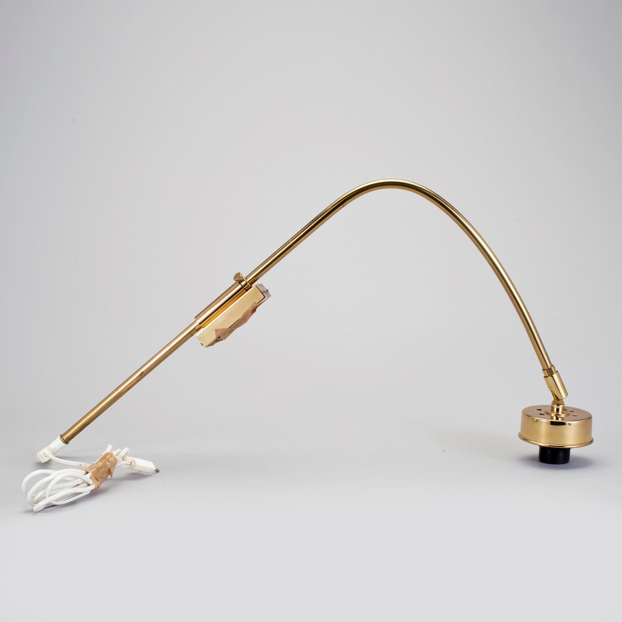 VÄGGLAMPA, modell 2484, design: Josef Frank, Svenskt Tenn.