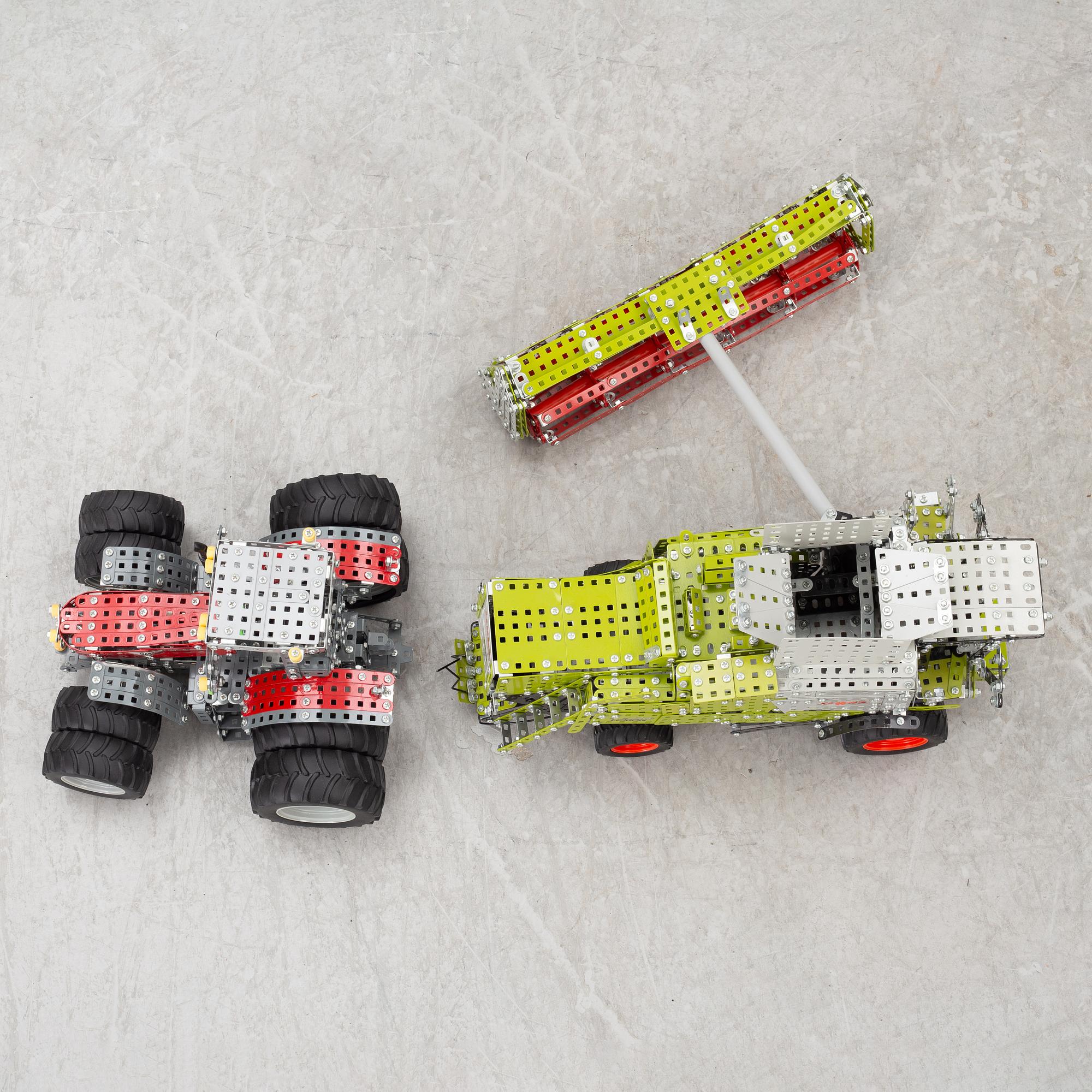 Meccano, locomotive and excavator.