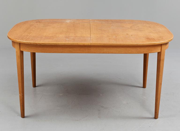 MATGRUPP, 7 delar, "Calmare Nyckel", Carl Malmsten, Åfors möbelfabrik, 1900-talets andra hälft.