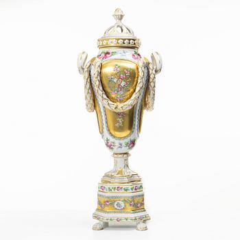 A Louis XVI-style potpurri porcelain urn, Dresden, Germany, 20th century.