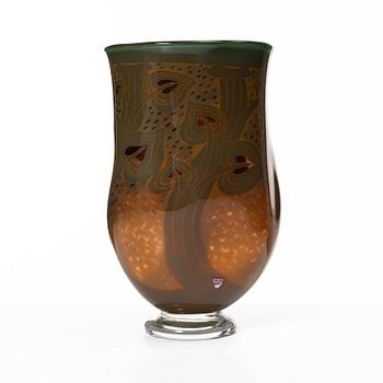 Gunnar Cyrén, vase, Graal, Orrefors 1989.