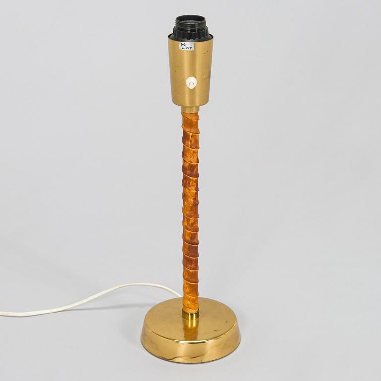 Lisa Johansson-Pape, bordslampa, Stockmann Orno, 1900-talets mitt.