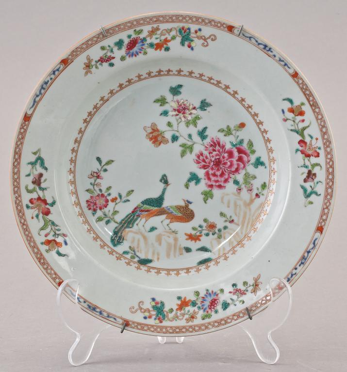 TALLRIKAR, 3 st, porslin, Kina, 1700-tal.
