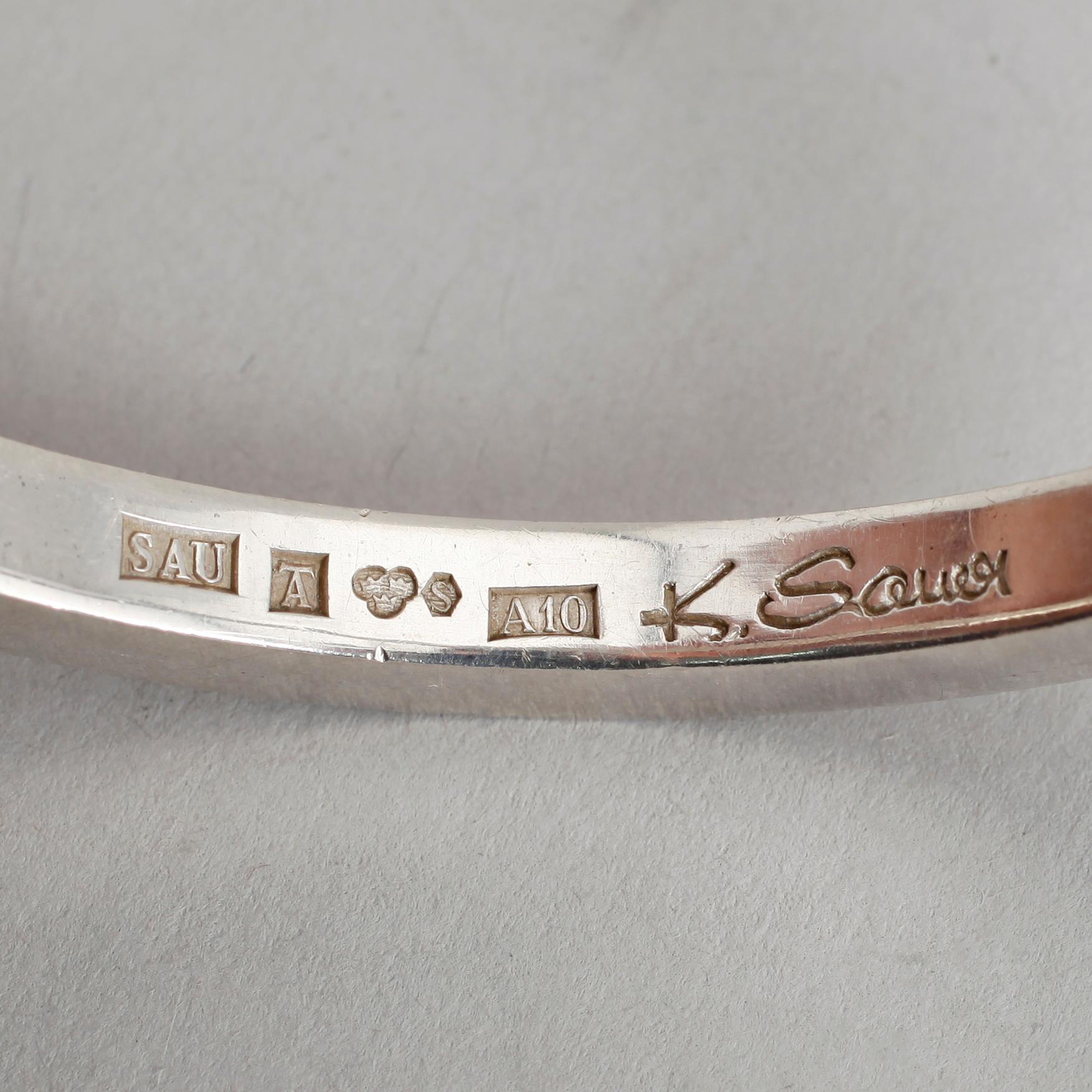 ARMRING, silver, svenska stämplar K. Sauer, 1975. Vikt ca 73 gr.