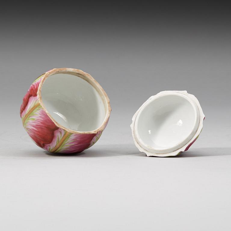 KOPP med FAT, porslin. Meissen, Marcolini (1774-1814).