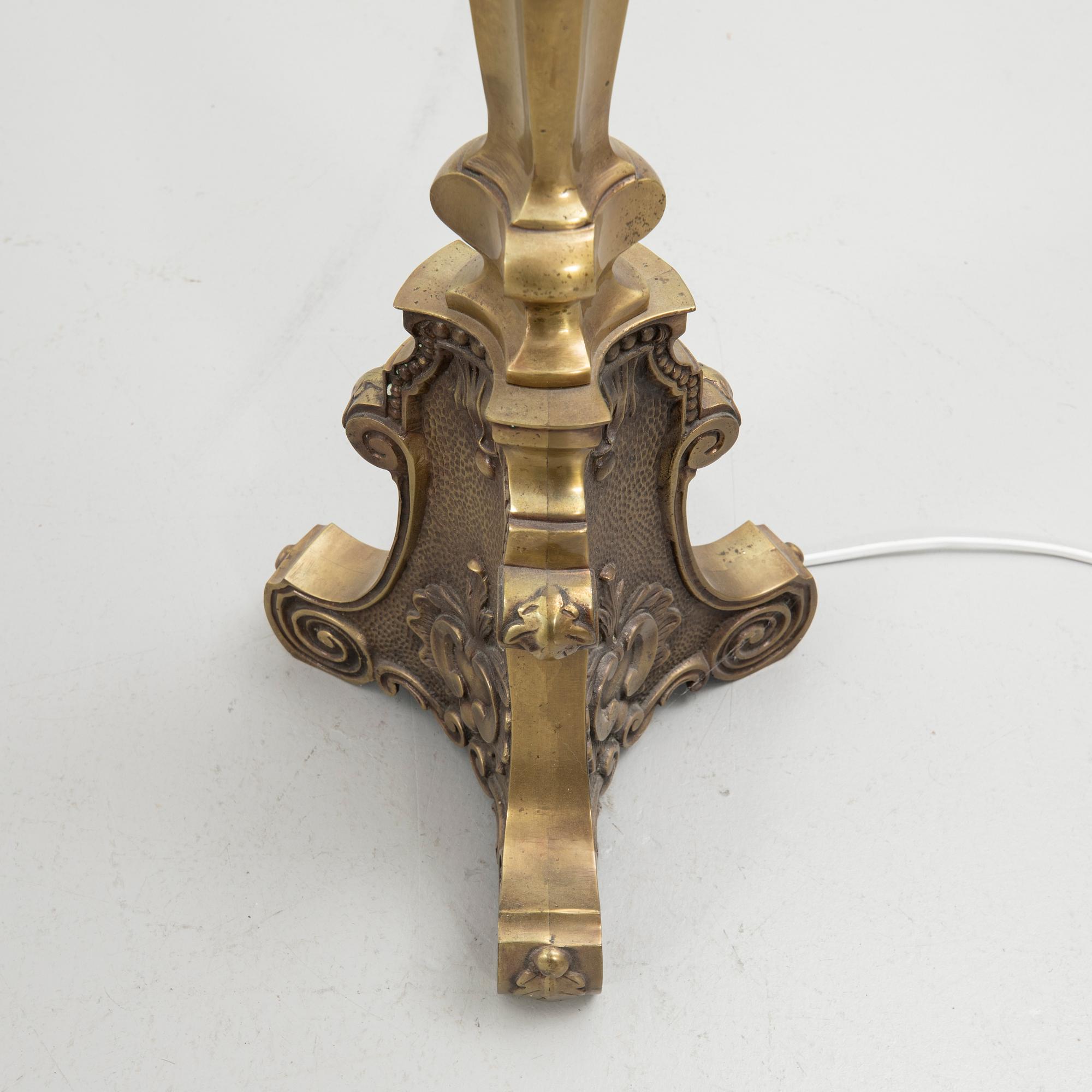 Floor lamp, 20th century.