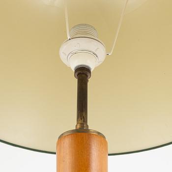 A Swedish Modern table lamp model ”30910”, Nordiska Kompaniet, mid-20th Century.