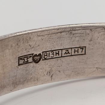 Elis Kauppi, armband, silver och ametist. Kupittaan kulta, Åbo 1961.