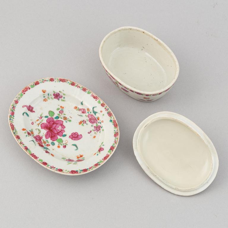 A pair of famille rose export porcelain butter tureens with dishes and covers, Qing dynasty, Qianlong (1736-95).