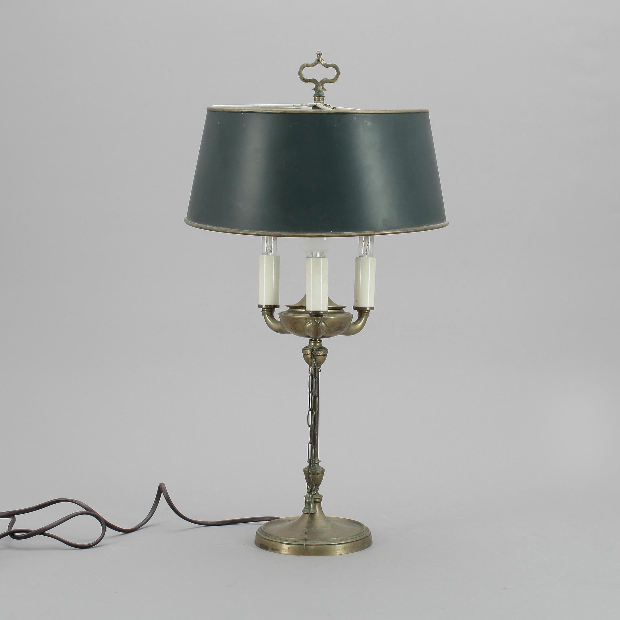 BORDSLAMPA, mässing, 1900-talets första hälft.