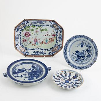 A serving dish, a hot water dish and two small dishes, 18th-19th century.