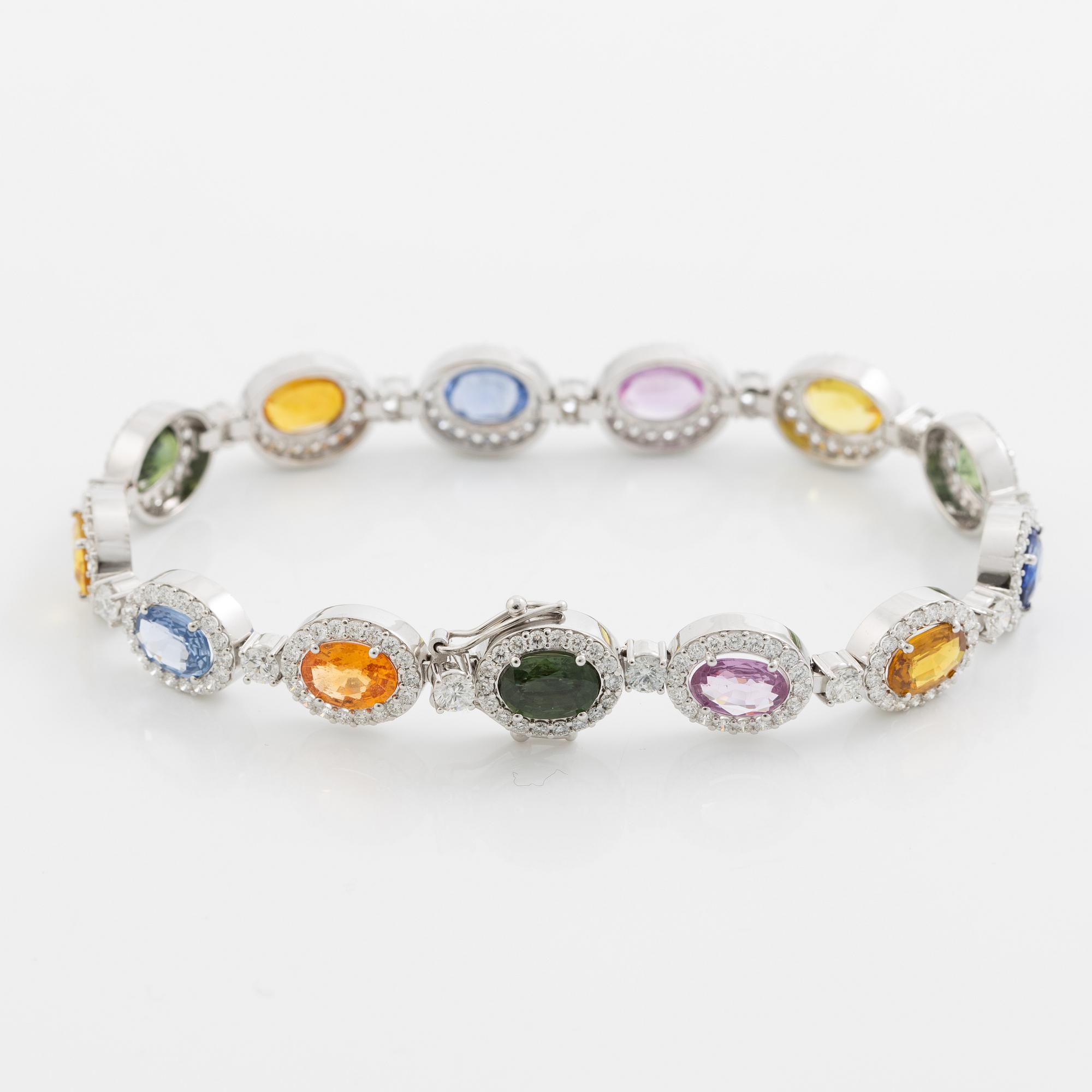 Bracelet 18K white gold set with oval-cut multicoloured sapphires and brilliant-cut diamonds.