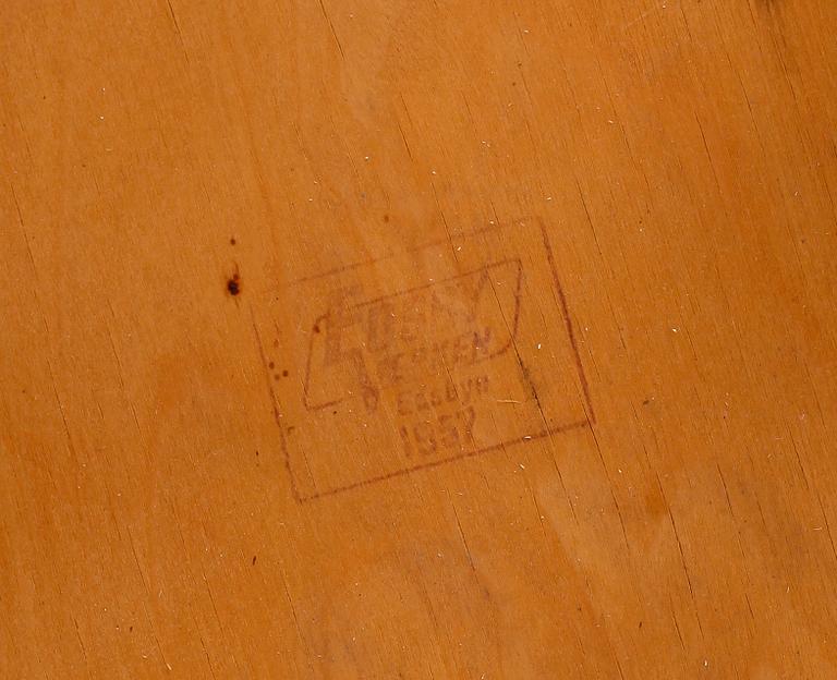 STOLAR, 4 st, "Fanett", Ilmari Tapiovaara, Edsbyverken, 1900-talet mitt.