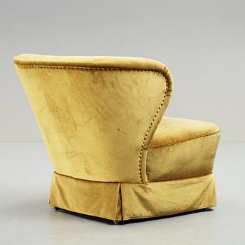 A 1940s Swedish Modern easy chair.