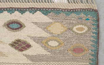 MATTA. "Tånga, ljus". Gobelängteknik. 226,5 x 182,5 cm. Signerad AB MMF BN.