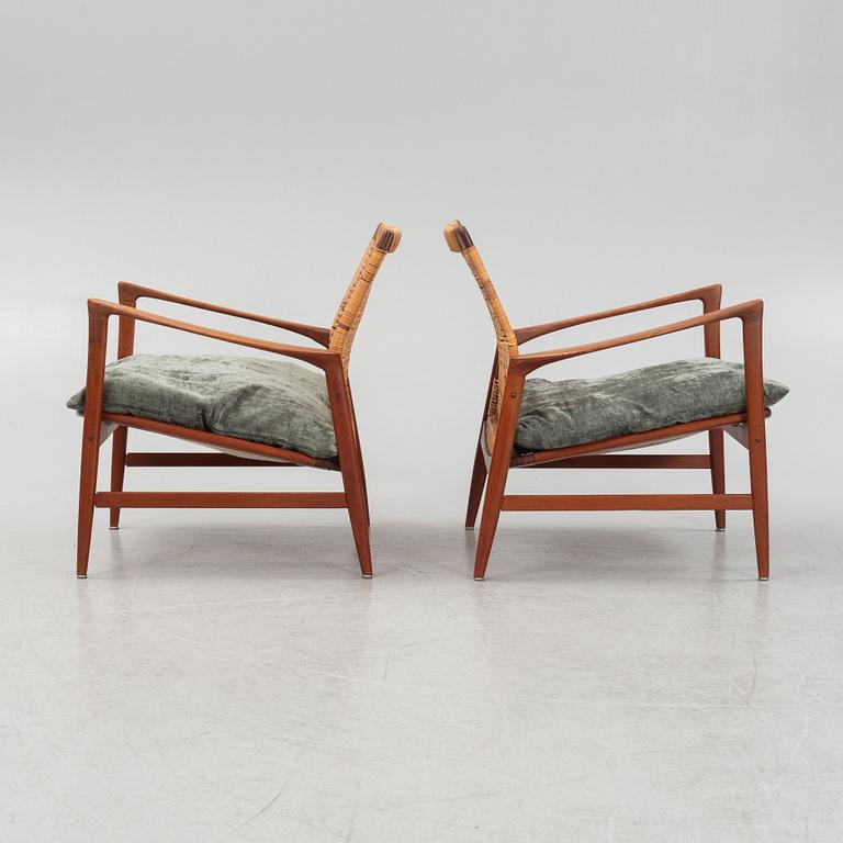 Ib Kofod Larsen, fåtöljer, ett par, "Åre", nr 809, Olof Persons Fåtöljindustri (OPE), Jönköping 1950-60-tal.