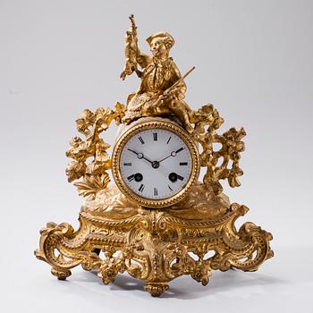 BORDSPENDYL, bronserad metall, 1800- talets slut.