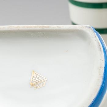 EDWARD HALD, kitchen porcelain jars with covers, from Karlskrona Porslinsfabrik 1930's. (16 pc).