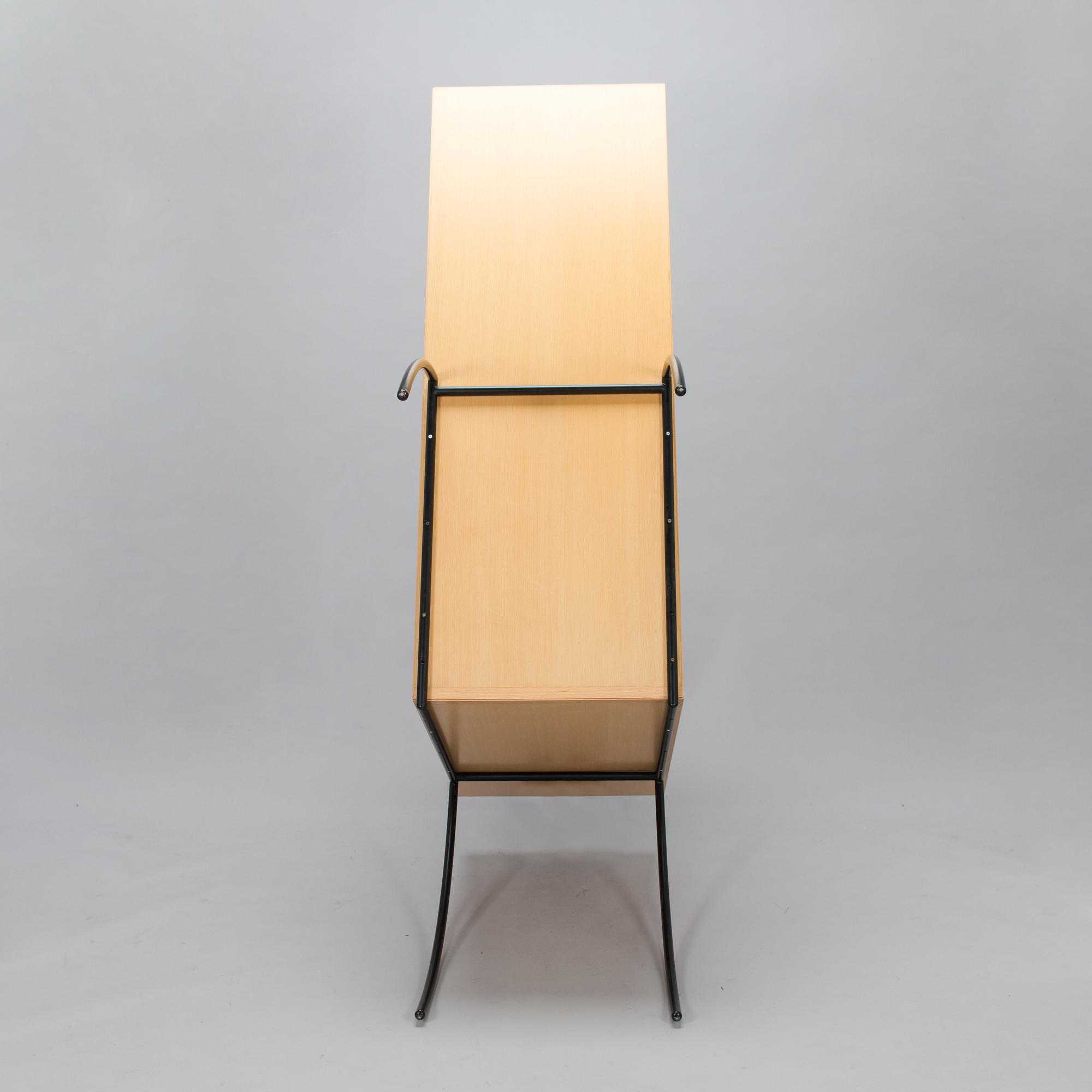 Anne Jaakkola, prototyp fåtölj, Kawase Mokko 1993.