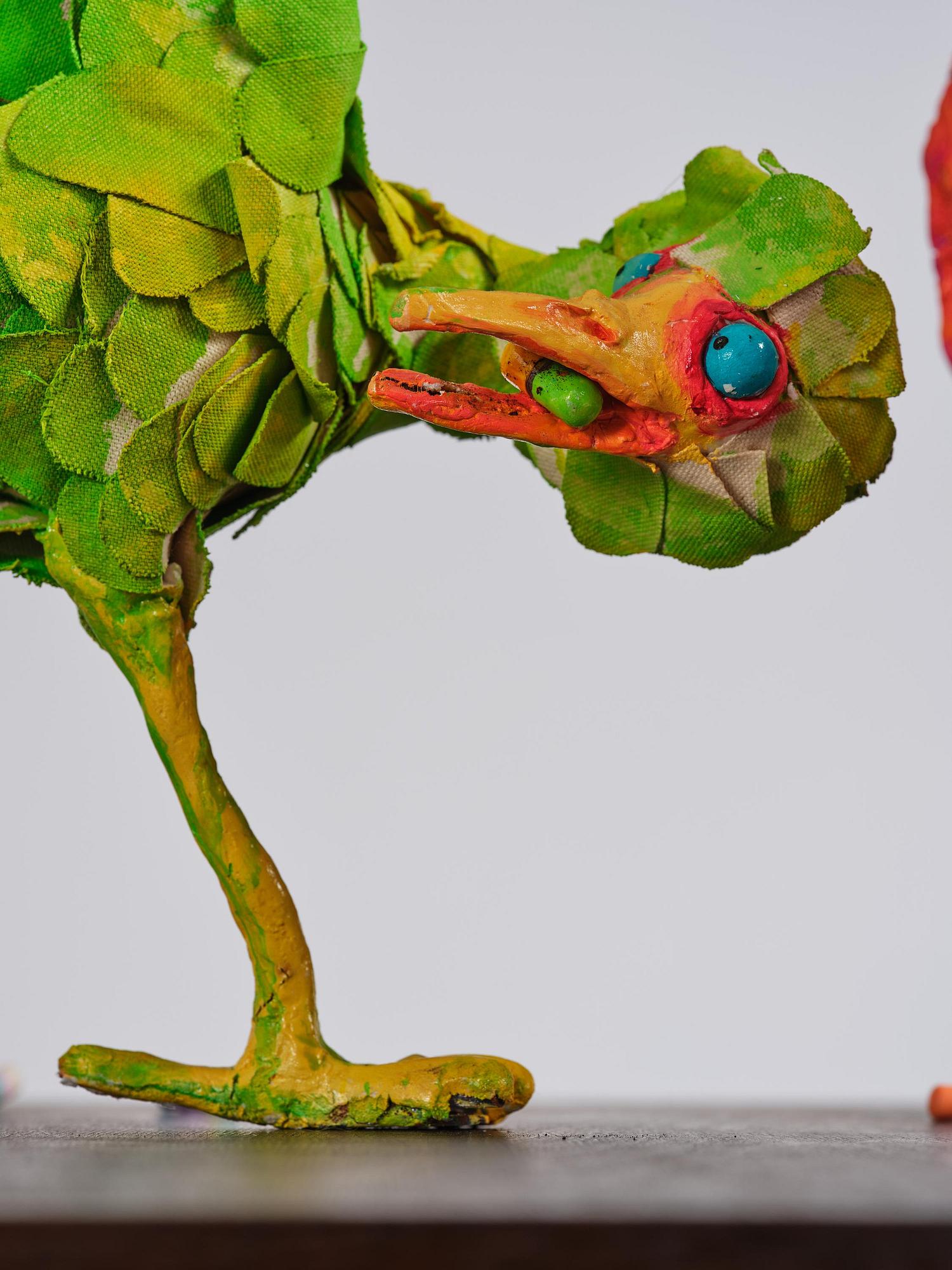 Nathalie Djurberg & Hans Berg, "A Thief Caught in the Act (Flock of Birds)".