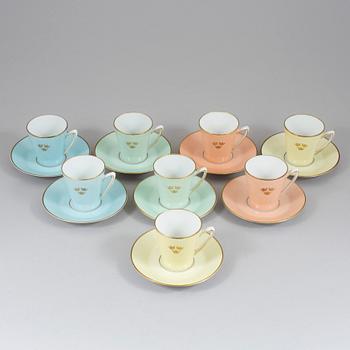 MOCCAKOPPAR, 8 stycken med fat, porslin, Svenska amerikalinjen, Karlskrona porslinsfabrik, 1950-tal.