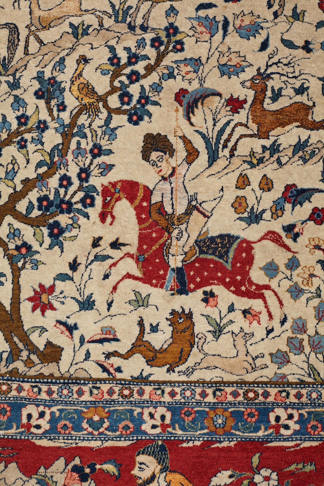 MATTO, a semi-antique Teheran probably, a figural part silk, ca 347,5-345,5 x 242 cm.