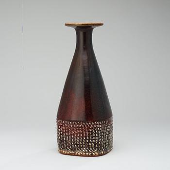 A Stig Lindberg stoneware vase, Gustavsberg Studio 1974.