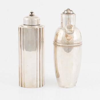 Cocktailshakers, 2 st, Bl.a Tage Göthlin för Tesi, 1940/50-tal.