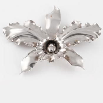 BROSCH, silver, Wiwen Nilsson, Lund, 1952. Vikt 39,8 gram.