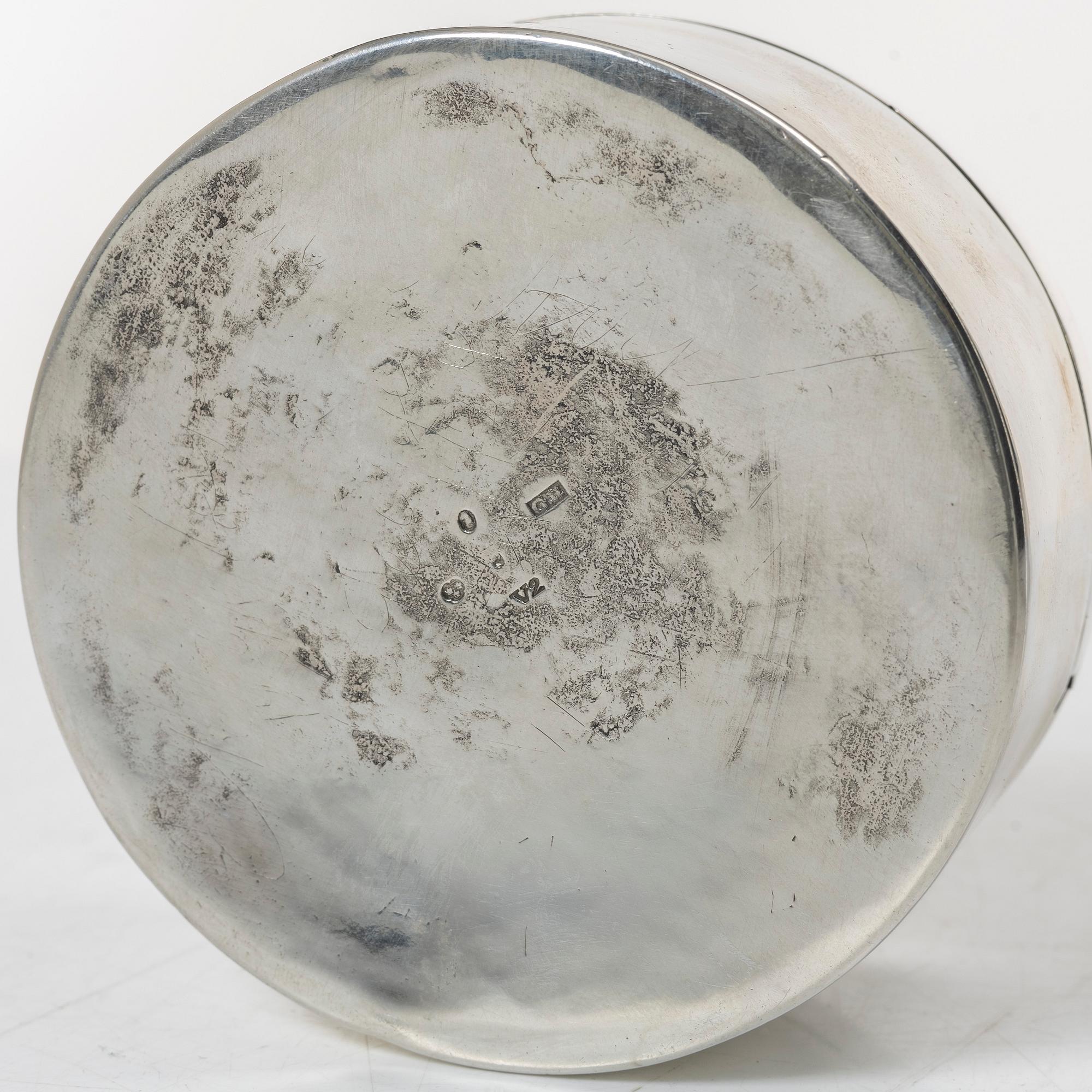 Gustaf Hagström, dosa, silver, Stockholm 1803.