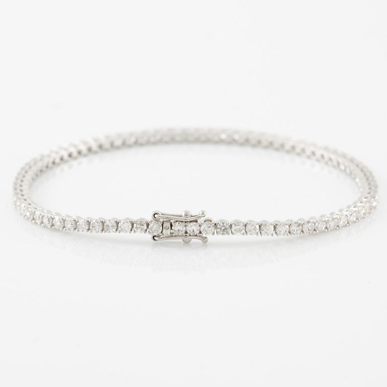 Tennisarmband 18K vitguld med åttkantslipade diamanter.