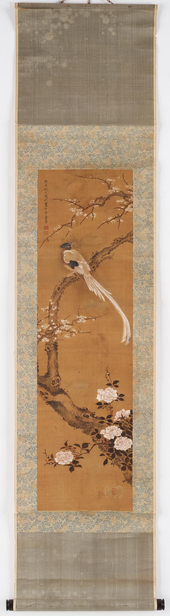 RULLMÅLNINGAR, två stycken, tusch och färg på papper och siden. Kina samt Japan, 1900-tal.