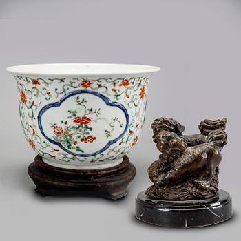 A Chinese flower pot and a paper weight/bronze sculpture, circa 1900.